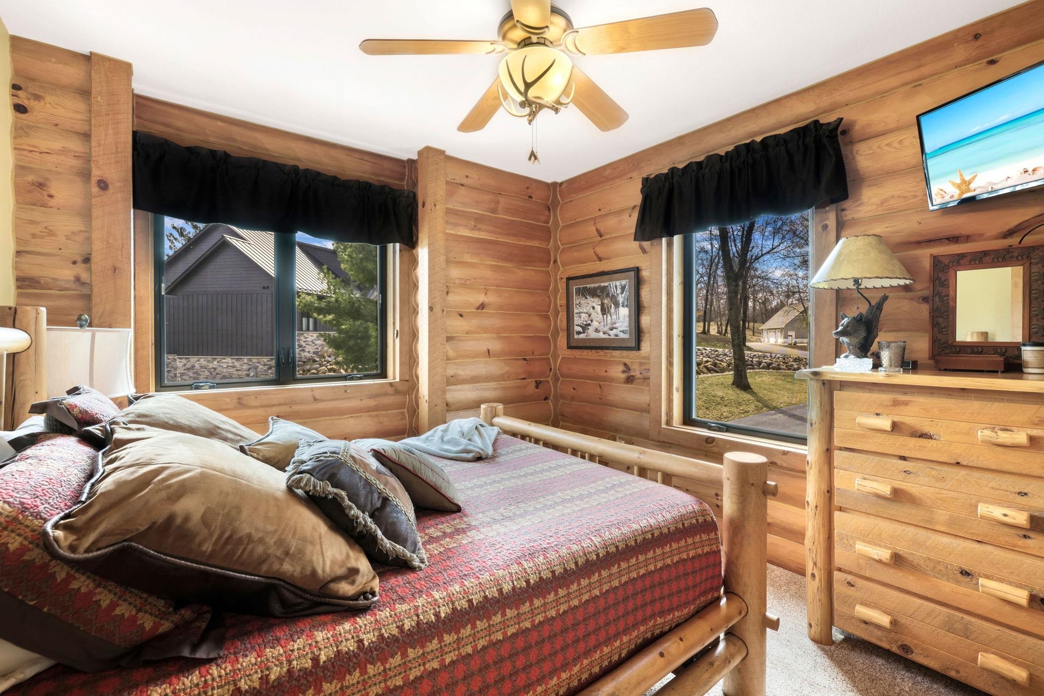 W5020 West Long Lake Road Waupaca, WI 54981 - Photo 21 of 69