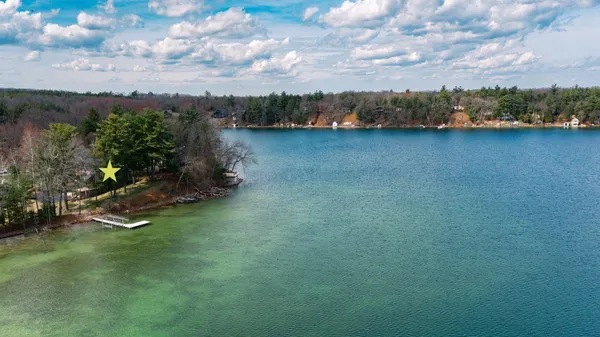 $1,650,000 | W5020 West Long Lake Road, Waupaca, WI 54981