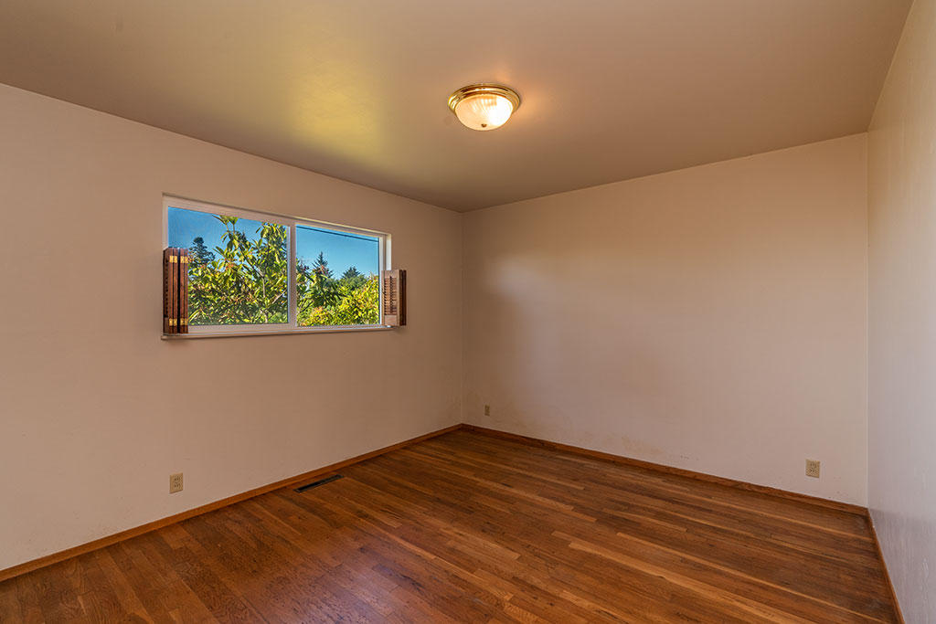 3504 Edgewood Road Eureka, CA 95501 - Photo 8 of 17 Bedroom #2