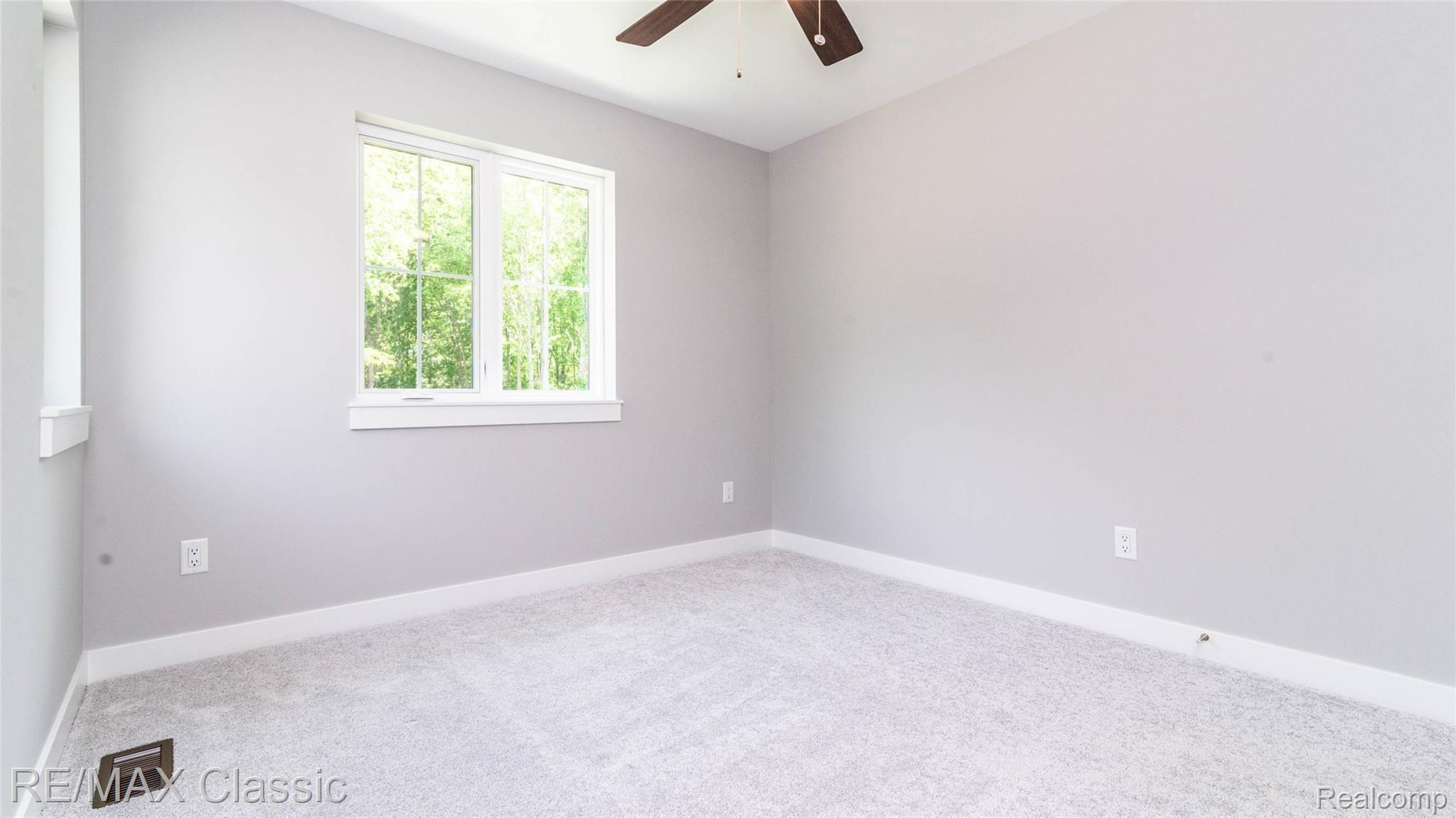 24084 Karr Road Belleville, MI 48111 - Photo 57 of 94 062_43.jpg