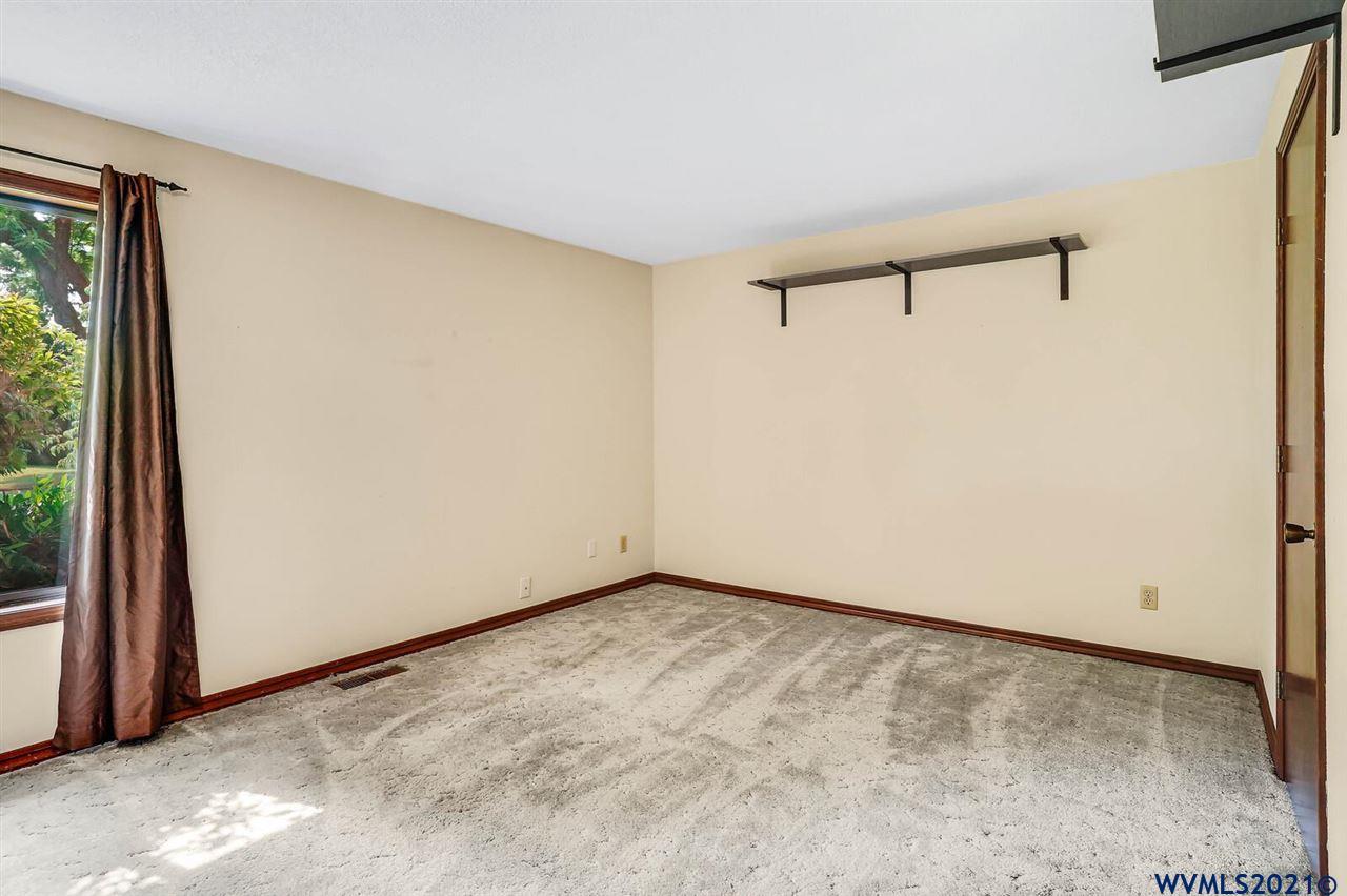 405 Southwest Walnut Street Albany, OR 97321 - Photo 23 of 33