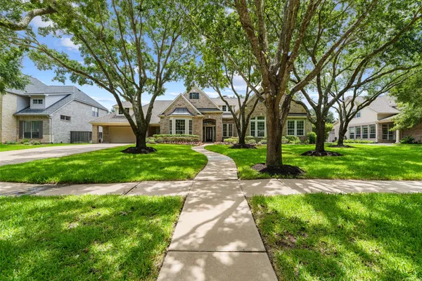 $949,000 | 830 Lake Grayson Drive, Katy, TX 77494