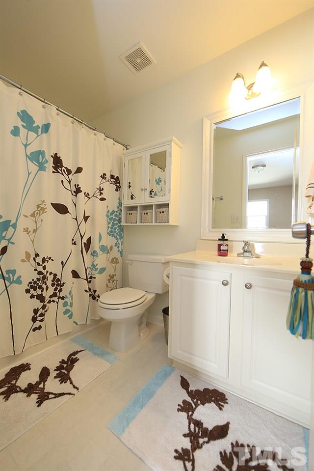 9101 Castleton Lane Raleigh, NC 27615 - Photo 20 of 25