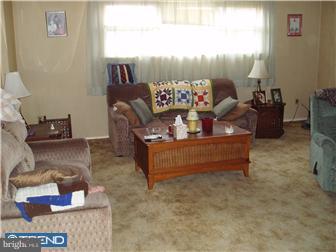841 Avon Road Philadelphia, PA 19116 - Photo 3 of 12 a living room with furniture