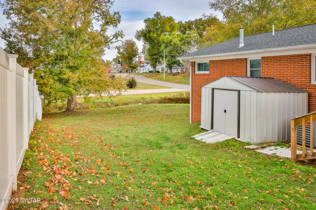 a front view of house with yard