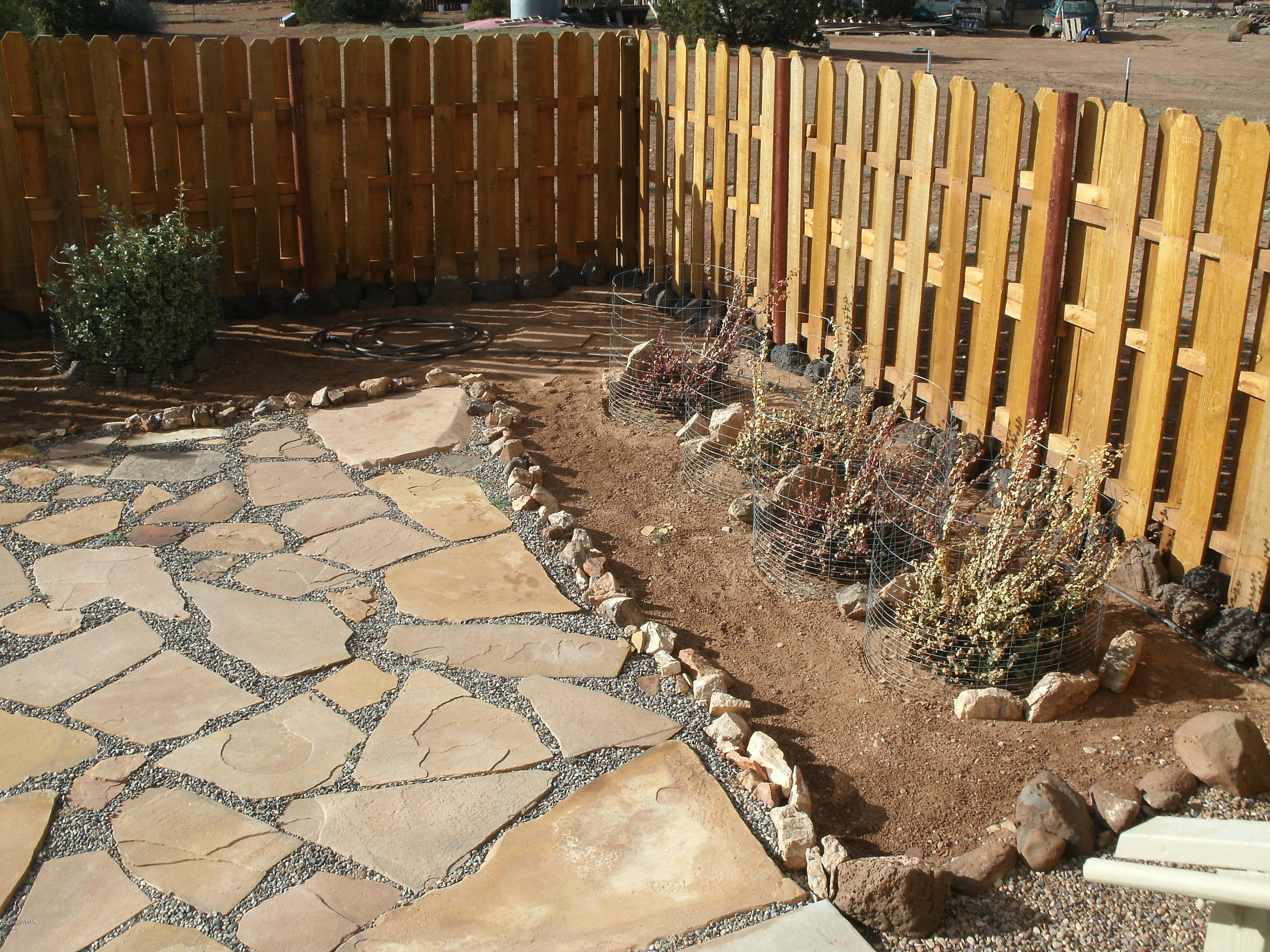 4078 East Pinto Road Snowflake, AZ 85937 - Photo 13 of 49 a view of wooden fence