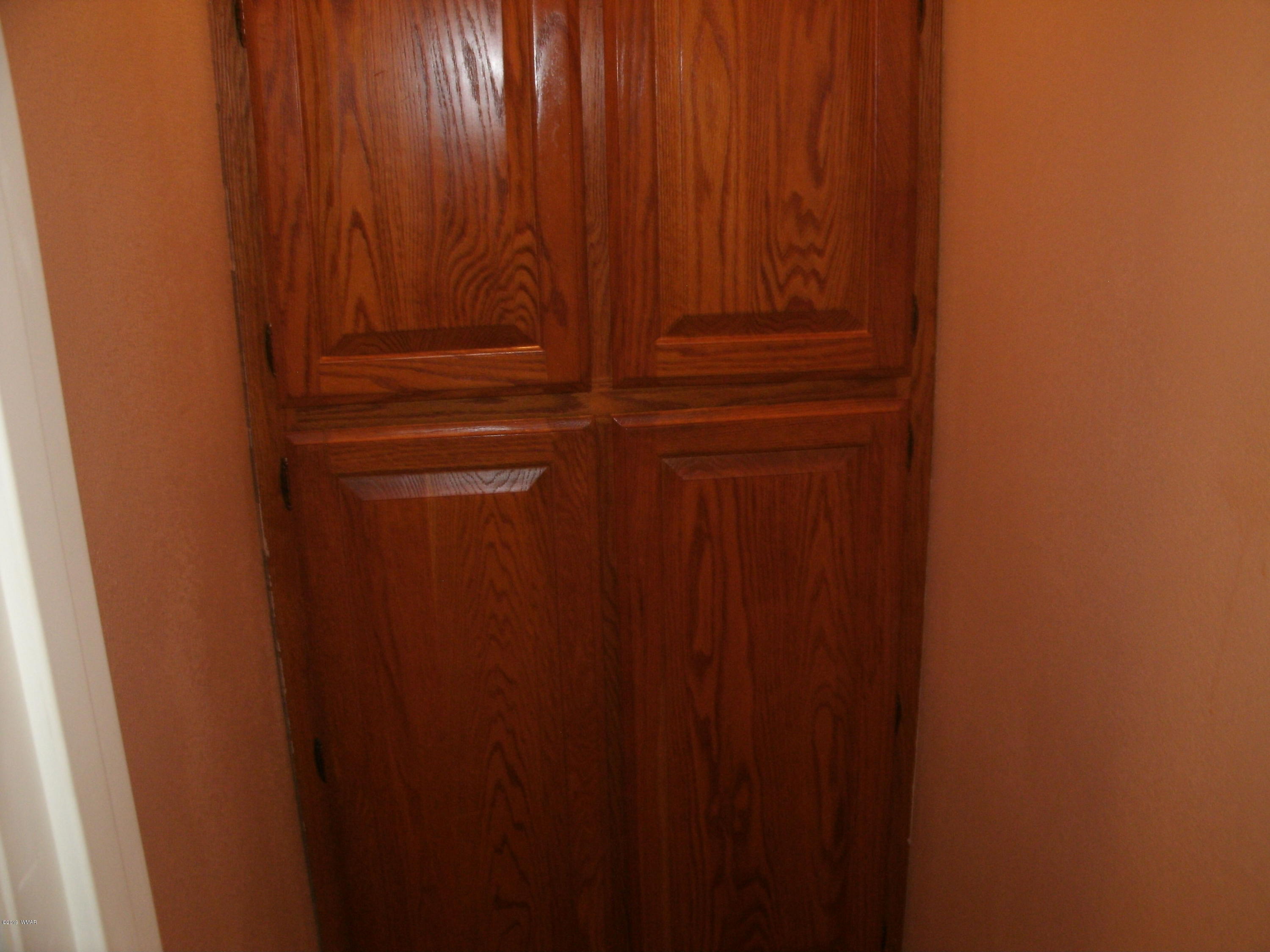 4078 East Pinto Road Snowflake, AZ 85937 - Photo 24 of 49 a view of cupboard