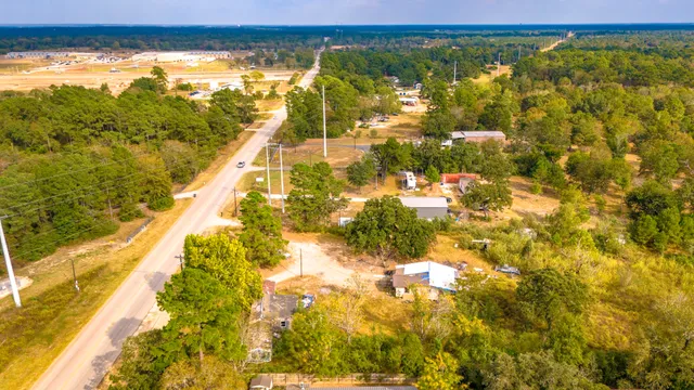$400,000 | 19791 Keenan Cut Off Road, Montgomery, TX 77316