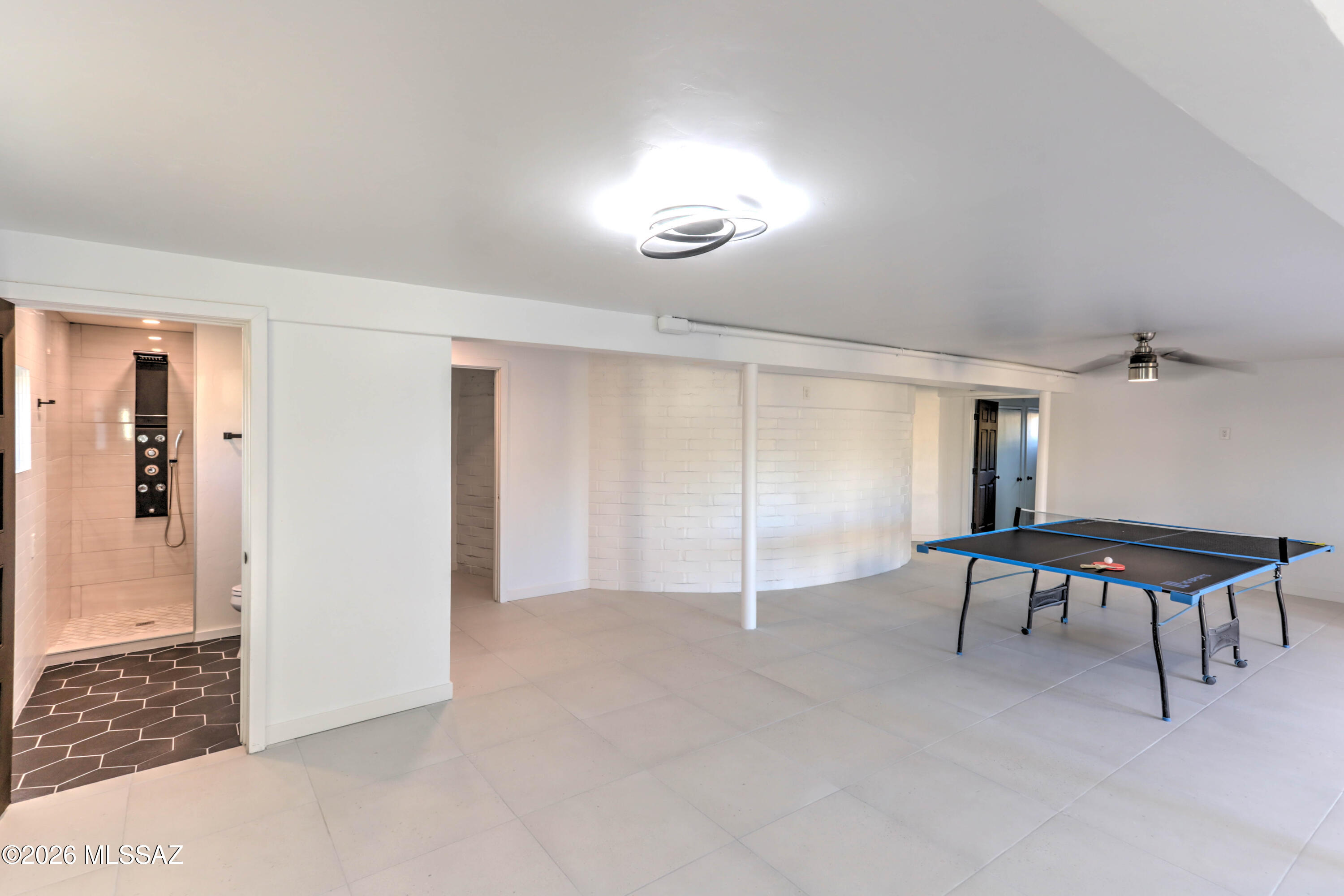 4939 East River Road Tucson, AZ 85718 - Photo 20 of 29 a view of a livingroom with furniture and a window