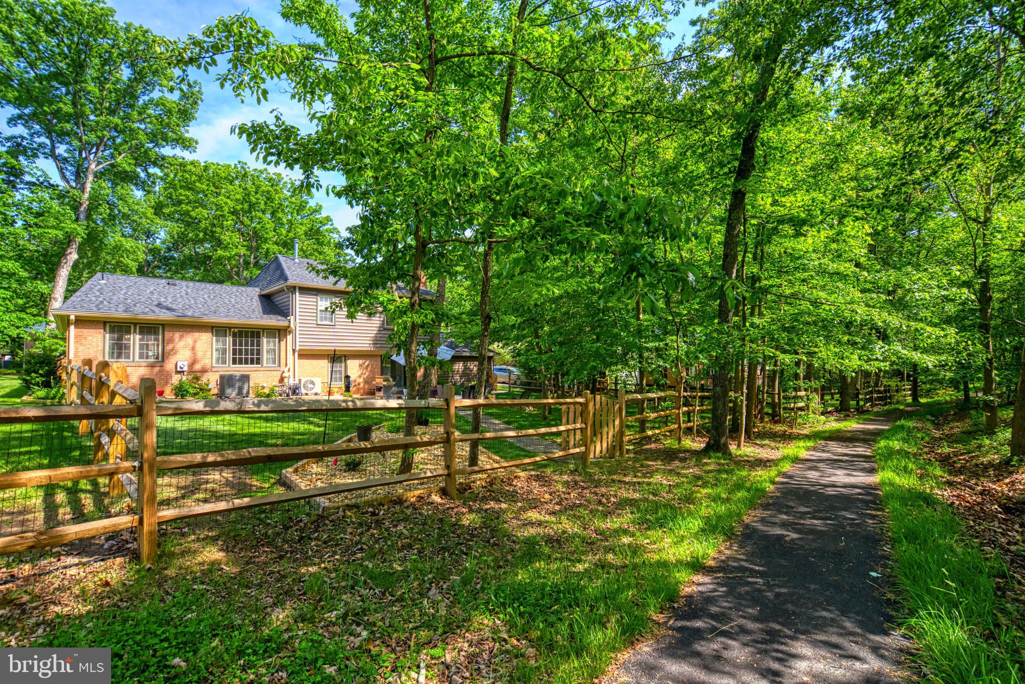 12010 Trotter Lane Reston, VA 20191 - Photo 48 of 79
