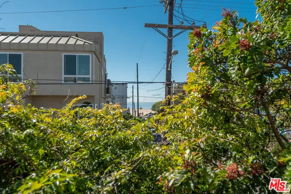 $8,495 | 3900 Pacific Avenue, Unit 1, Marina del Rey, CA 90292