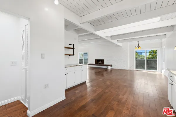 $8,495 | 3900 Pacific Avenue, Unit 1, Marina del Rey, CA 90292