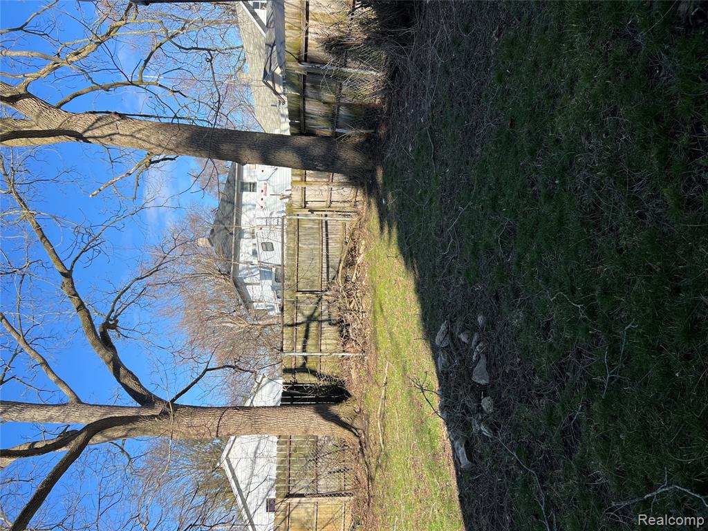 936 Stocker Avenue Flint, MI 48503 - Photo 15 of 15