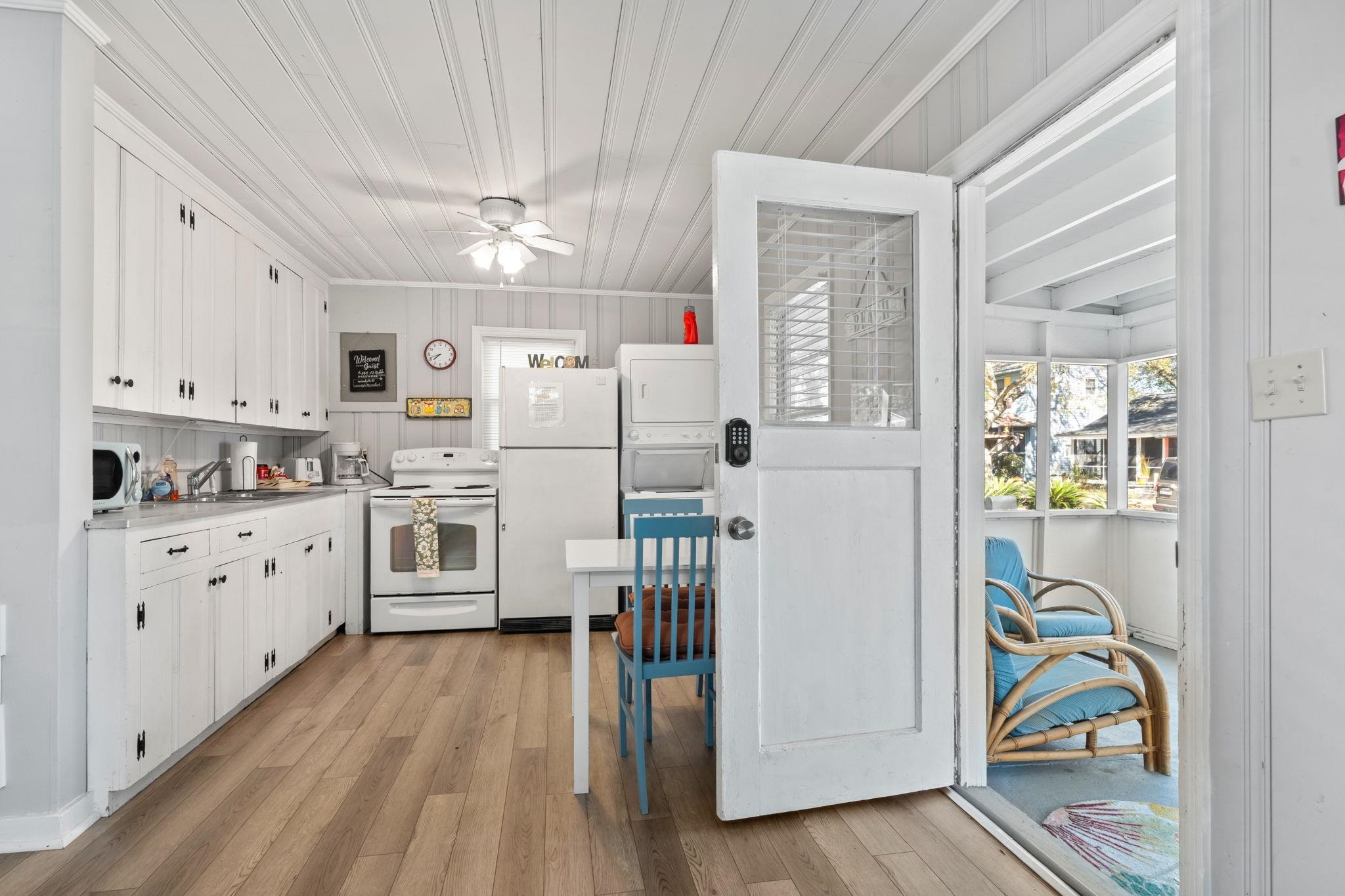 403 38th Avenue South North Myrtle Beach, SC 29582 - Photo 12 of 41