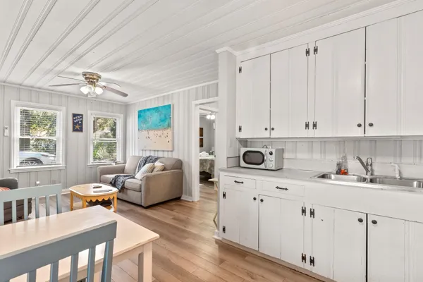 $524,000 | 403 38th Avenue South, North Myrtle Beach, SC 29582