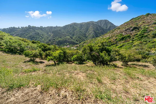 $4,995,000 | 0 Scenic Place, Pacific Palisades, CA 90272