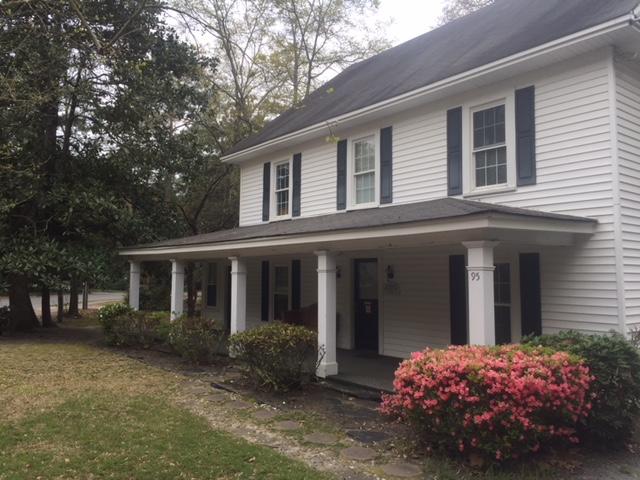 95 Community Road, Unit APPT 2 Pinehurst, NC 28374 - Photo 2 of 16 Outside of house, front view