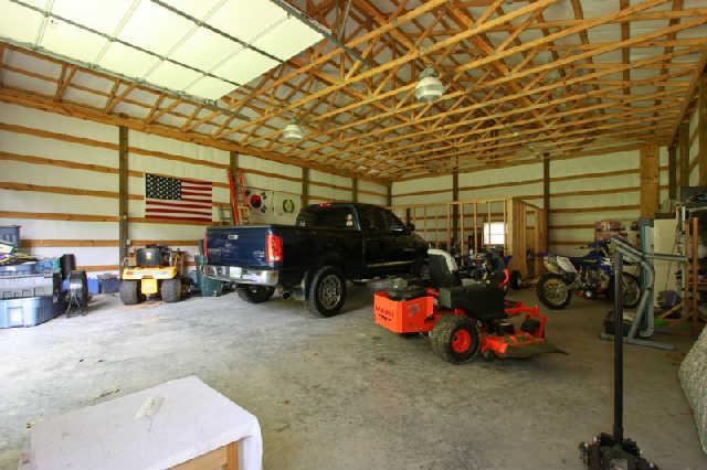 7584 Crow Cut Road Fairview, TN 37062 - Photo 18 of 20 If you just need a place for all of your 'toys' or need to create a 'Man Cave".... Here it is....look no further..great spot for office away from main house.