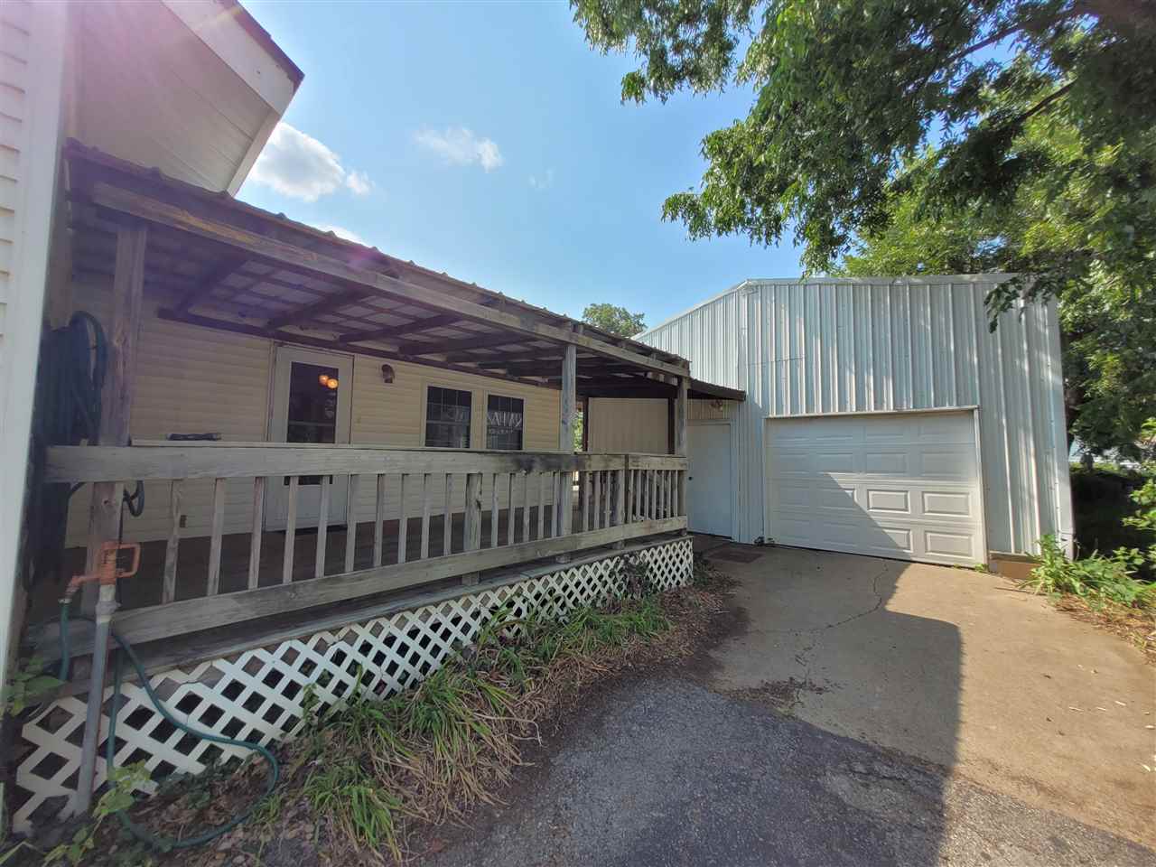 715 Locust Street Perry, OK 73077 - Photo 39 of 42 Gallery Image 39