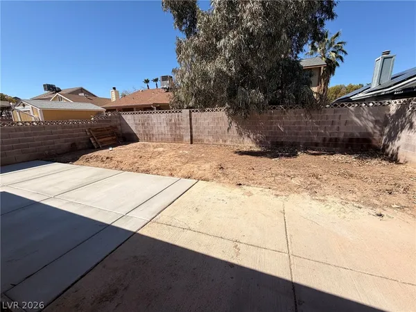 $1,900 | 1593 Teardrop Street, Las Vegas, NV 89142