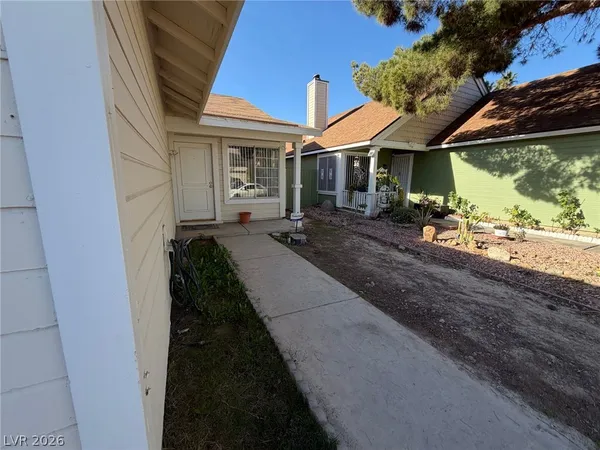 $1,900 | 1593 Teardrop Street, Las Vegas, NV 89142