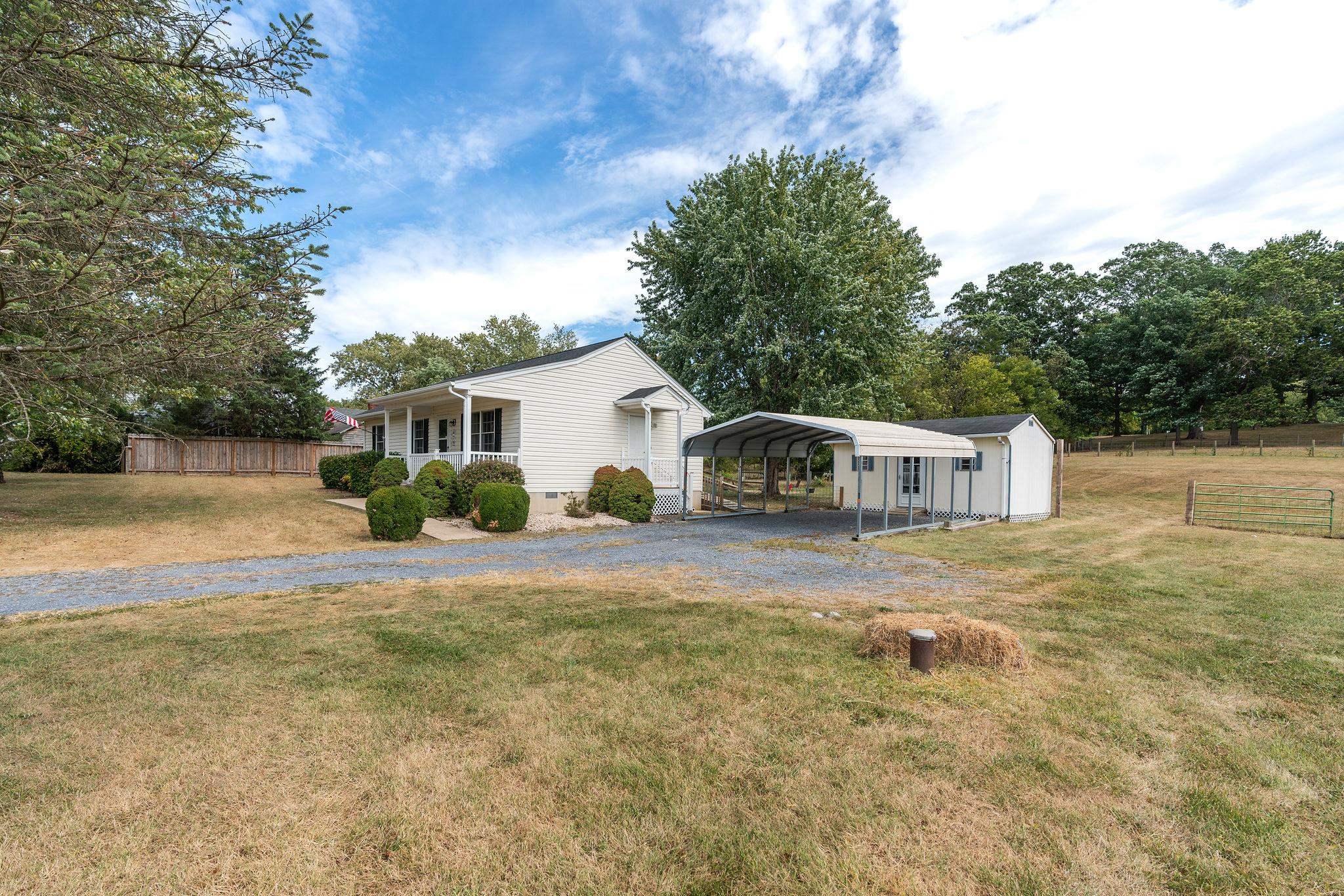 479 Battlefield Road Fort Defiance, VA 24437 - Photo 45 of 51 a front view of a house with yard