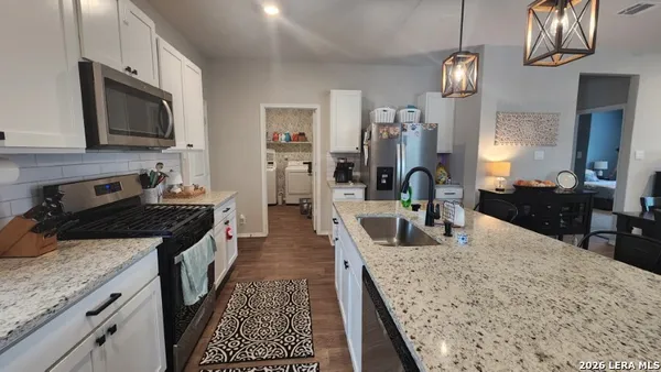 $1,795 | 1275 Yellow Warbler Run, San Antonio, TX 78253