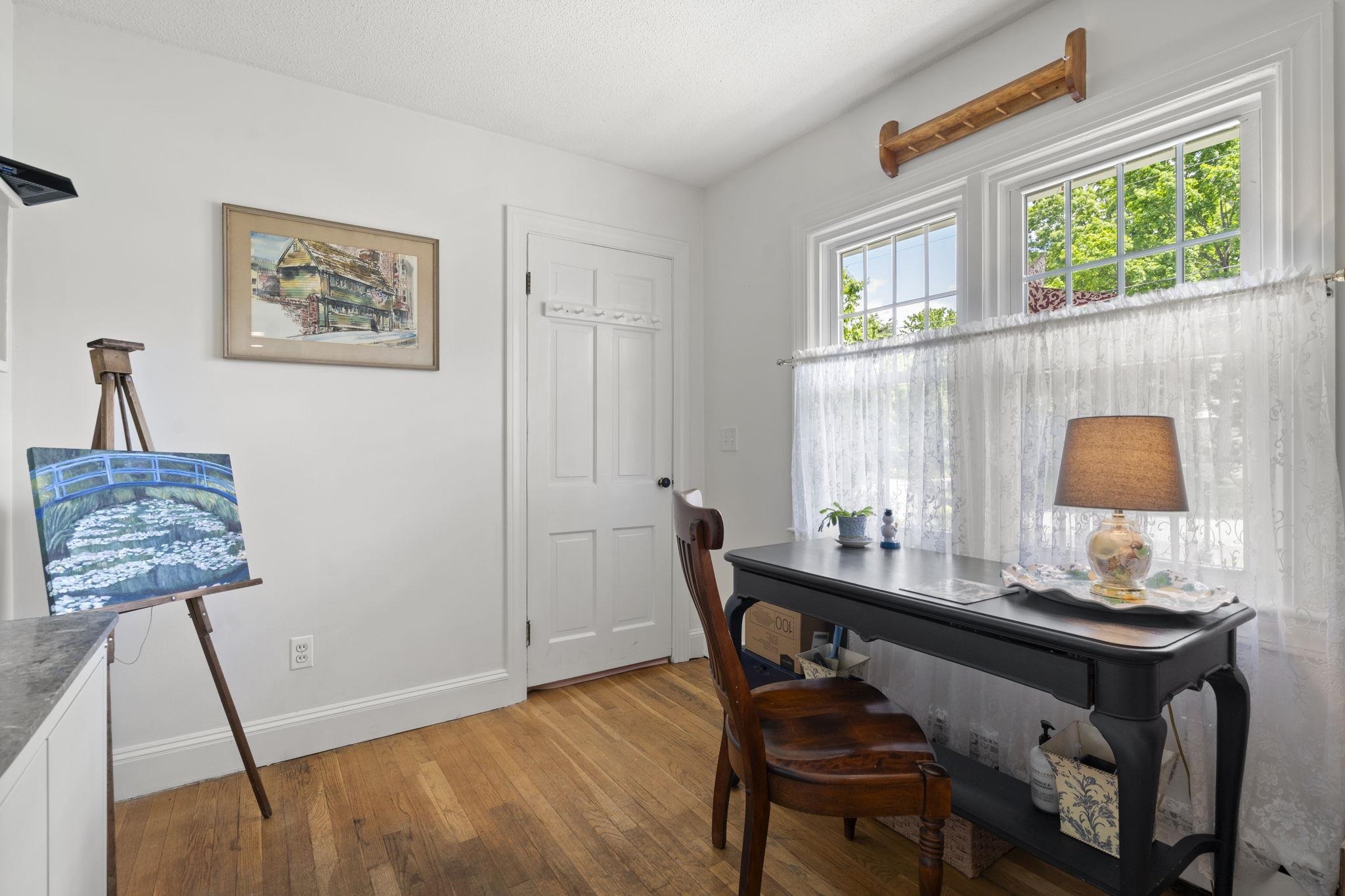 11 Dunbarton Drive Nashua, NH 03063 - Photo 19 of 45