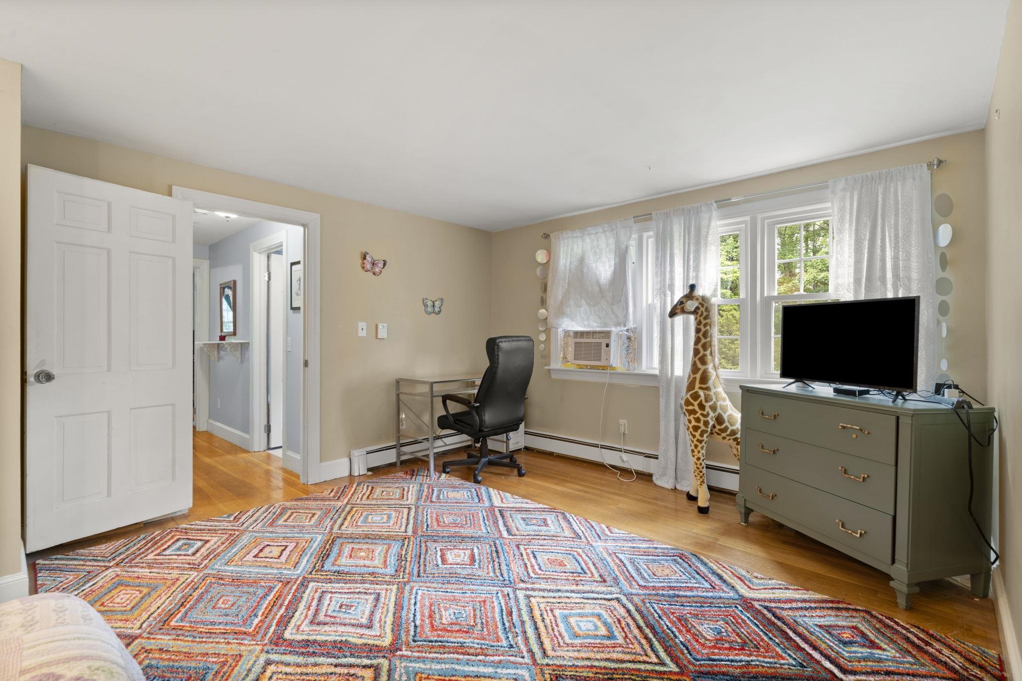 11 Dunbarton Drive Nashua, NH 03063 - Photo 34 of 45