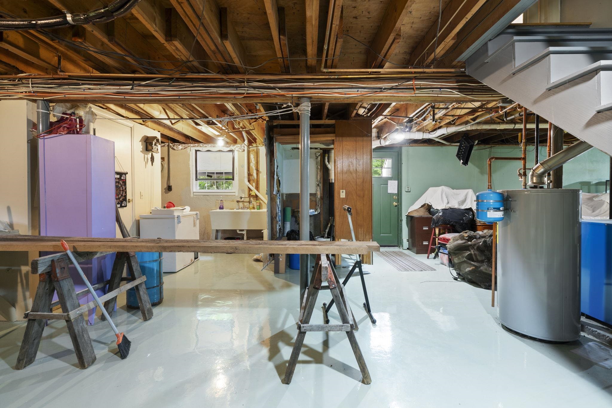 11 Dunbarton Drive Nashua, NH 03063 - Photo 39 of 45