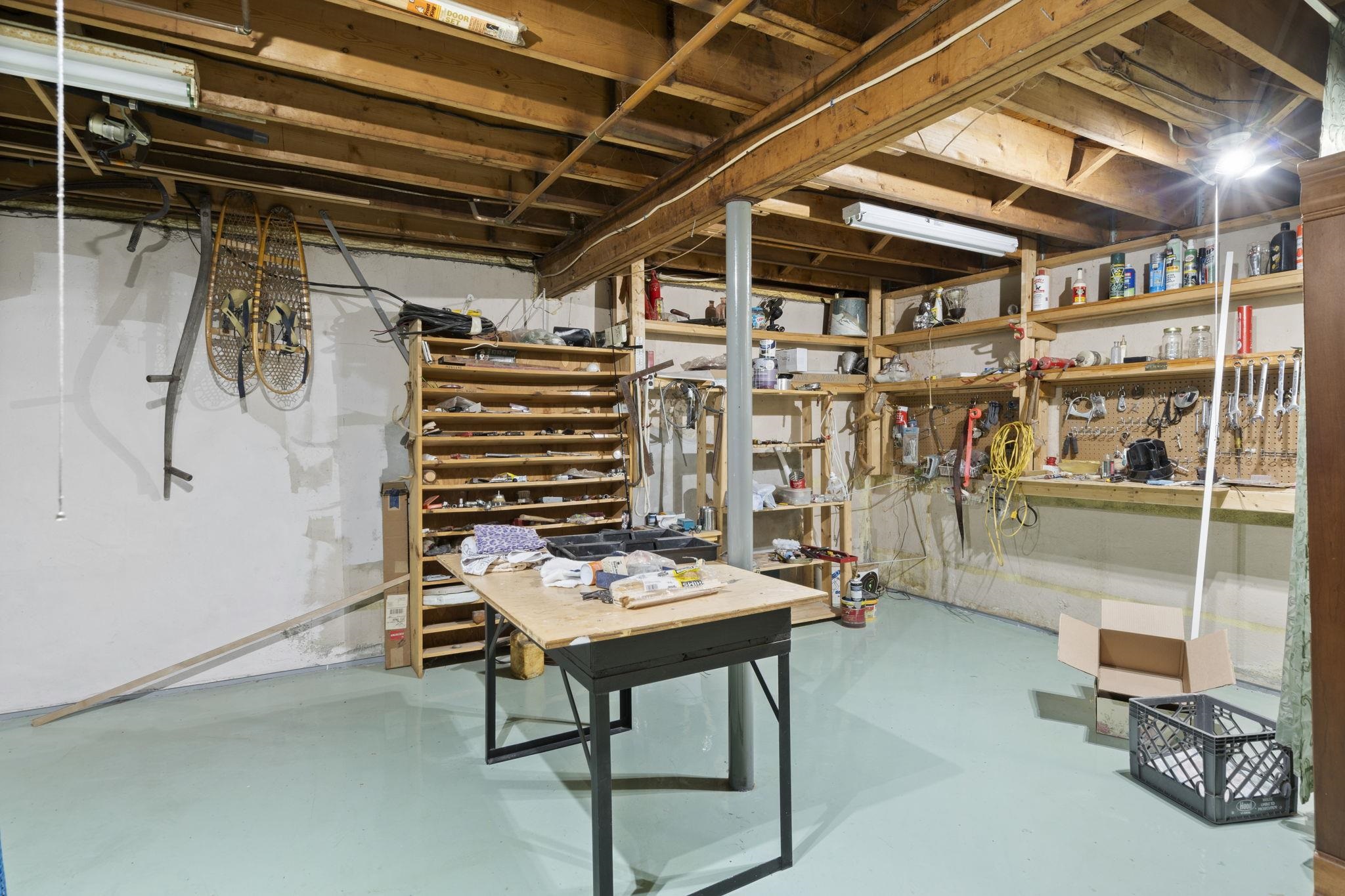 11 Dunbarton Drive Nashua, NH 03063 - Photo 43 of 45