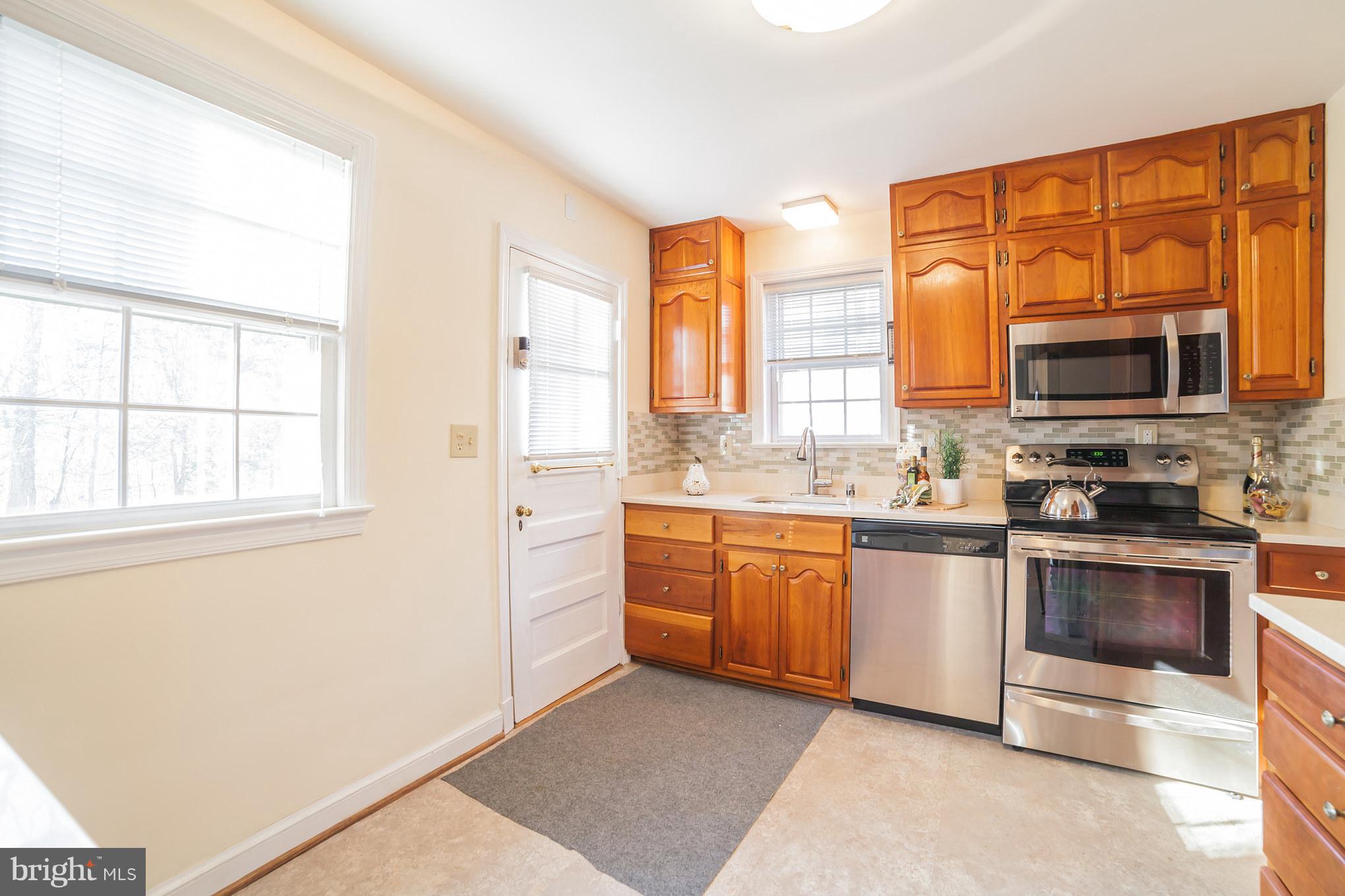 9508 St Andrews Way Silver Spring, MD 20901 - Photo 13 of 30 Kitchen towards rear entrance