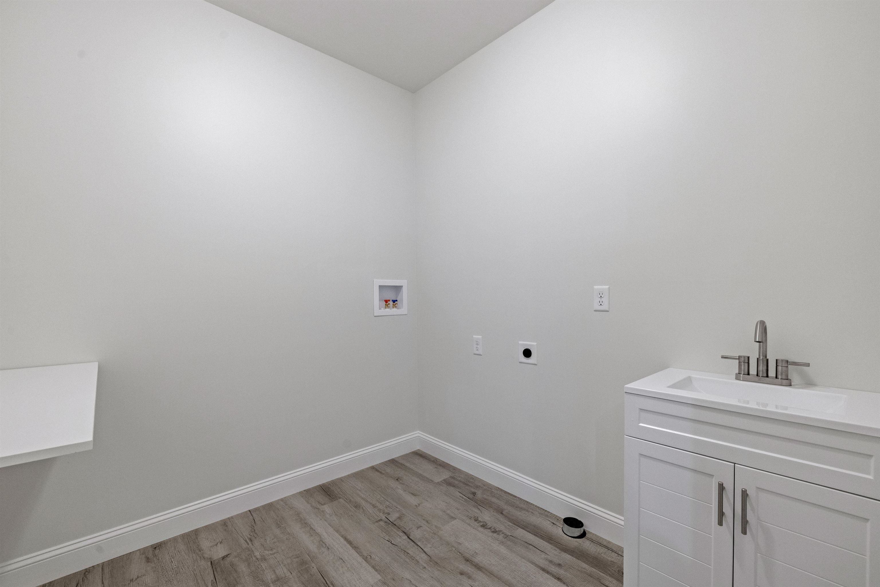 110 Knowles Pond Road Northfield, NH 03276 - Photo 15 of 53