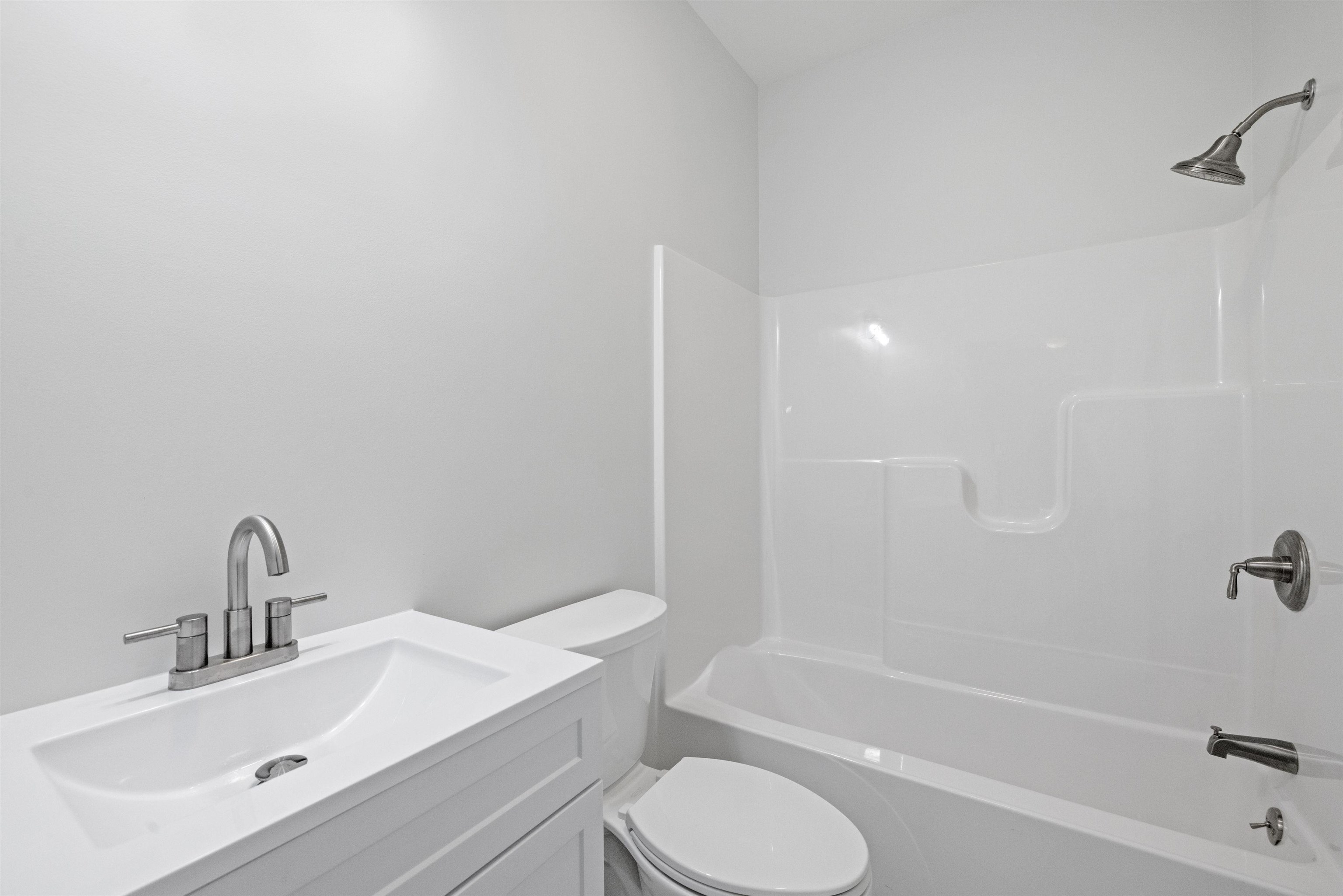 110 Knowles Pond Road Northfield, NH 03276 - Photo 20 of 53