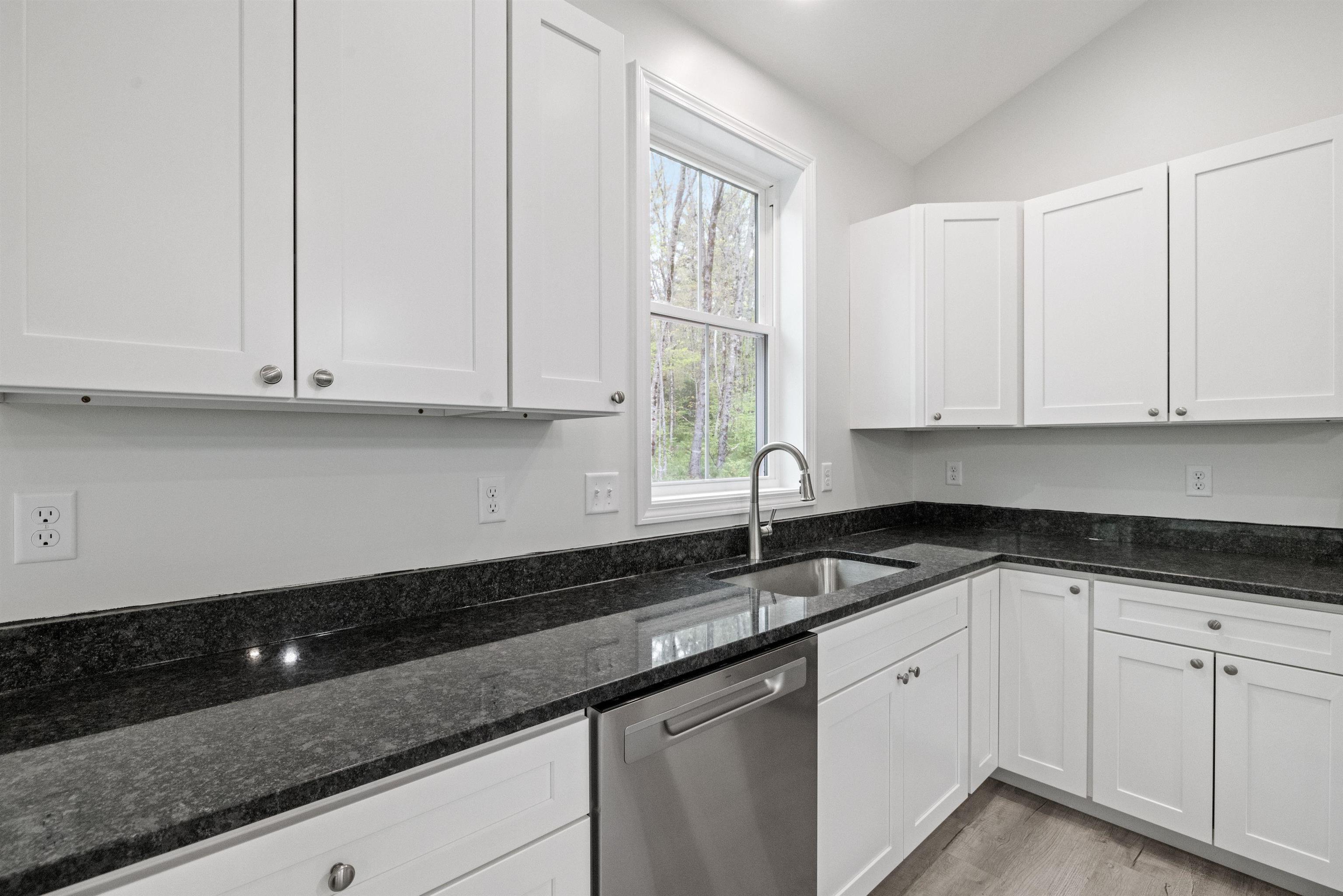 110 Knowles Pond Road Northfield, NH 03276 - Photo 6 of 53