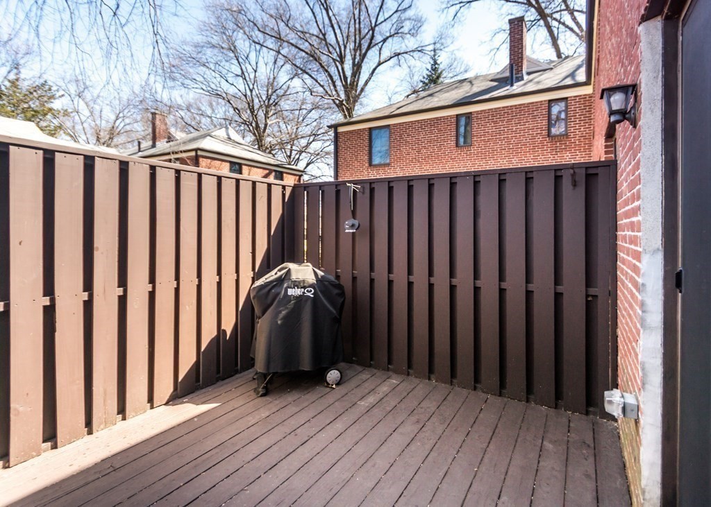 43 Pierce Road, Unit 43 Watertown, MA 02472 - Photo 24 of 27 Gallery Image 24