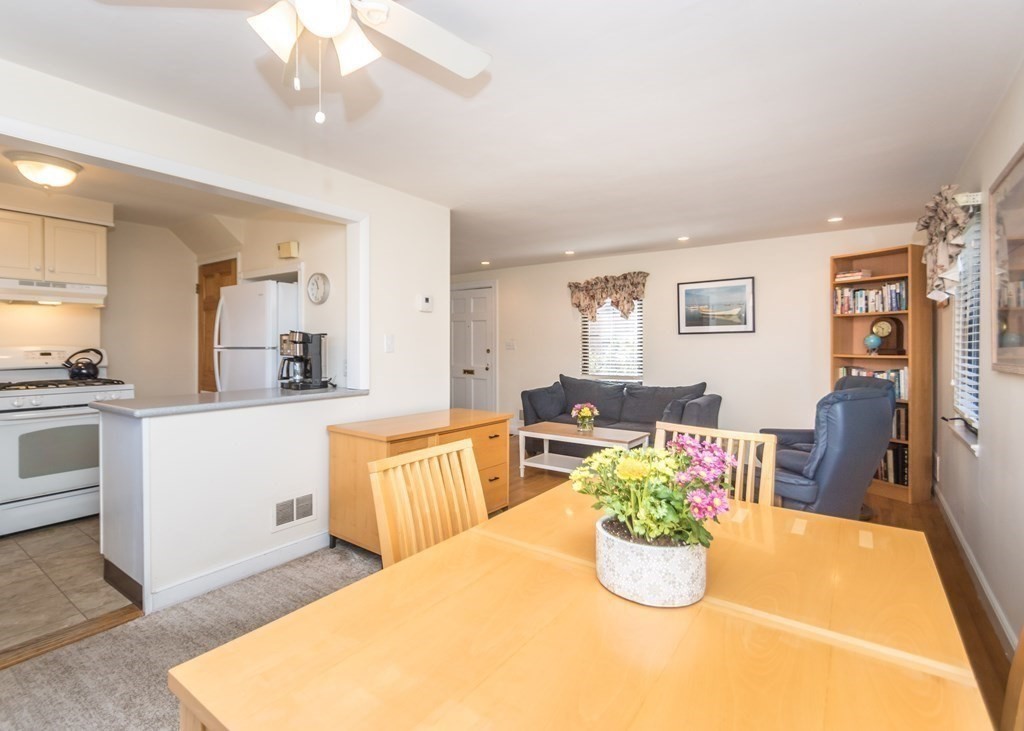 43 Pierce Road, Unit 43 Watertown, MA 02472 - Photo 8 of 27 Gallery Image 8
