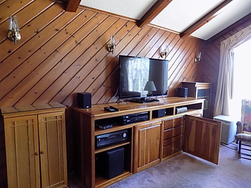 85 Lehan Road Bethlehem, NH 03574 - Photo 24 of 31