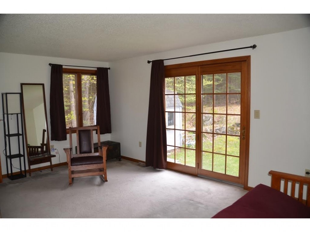 85 Lehan Road Bethlehem, NH 03574 - Photo 4 of 31
