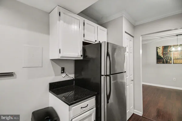 $2,200 | 5616 Bismach Drive, Unit 204, Alexandria, VA 22312