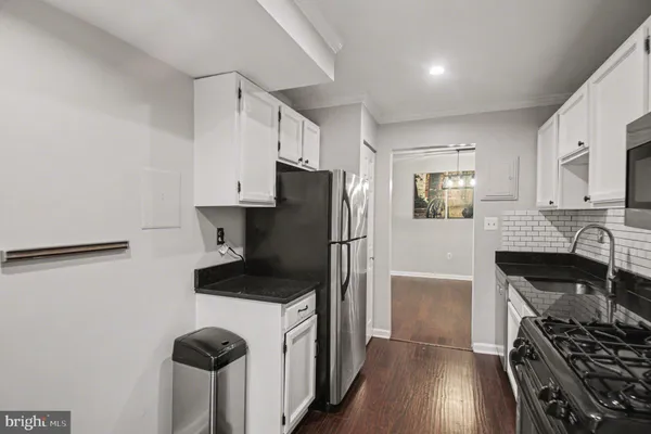 $2,200 | 5616 Bismach Drive, Unit 204, Alexandria, VA 22312