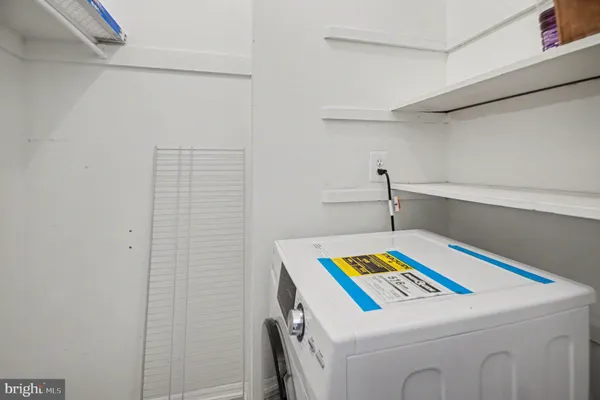 $2,200 | 5616 Bismach Drive, Unit 204, Alexandria, VA 22312