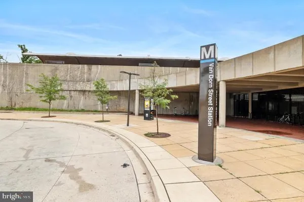 $2,200 | 5616 Bismach Drive, Unit 204, Alexandria, VA 22312