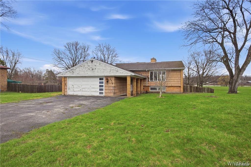 4238 Tonawanda Creek Road Pendleton, NY 14120 - Photo 1 of 17