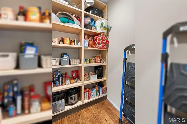 $1,050,000 | 975 Foggy Court, Washington, MO 63090