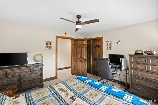 $1,050,000 | 975 Foggy Court, Washington, MO 63090