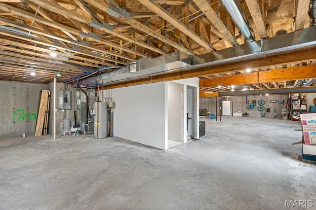 $1,050,000 | 975 Foggy Court, Washington, MO 63090