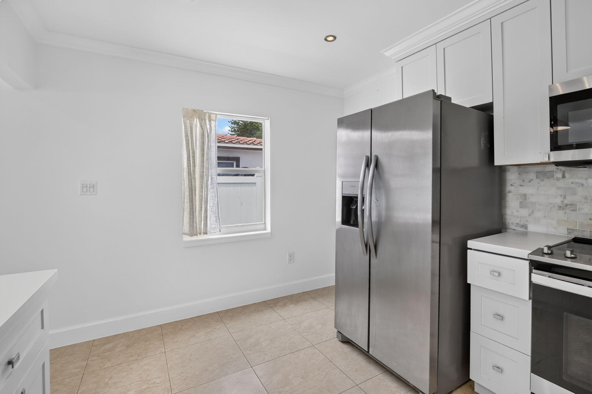 2427 Harding Street Hollywood, FL 33020 - Photo 16 of 38 15-web-or-mls-_A7A1467