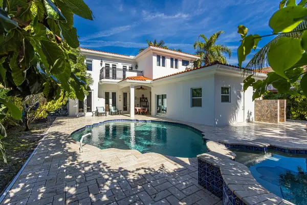 $19,950 | 860 Park Drive East, Boca Raton, FL 33432