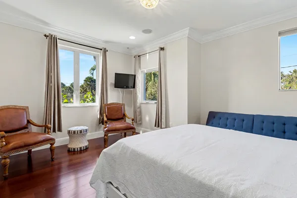 $19,950 | 860 Park Drive East, Boca Raton, FL 33432